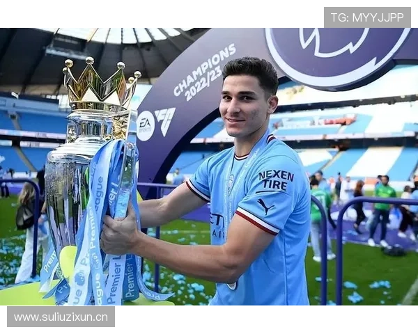 阿尔瓦雷斯融入曼城体系,近期表现稳健 阿尔瓦雷斯融入曼城体系,近期表现稳健