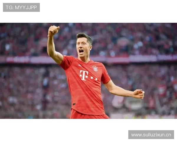 卡塞米罗与坎特在中场作用分化下,呈现单点驱动与多点参与趋势 卡塞米罗与坎特在中场作用分化下,呈现单点驱动与多点参与趋势